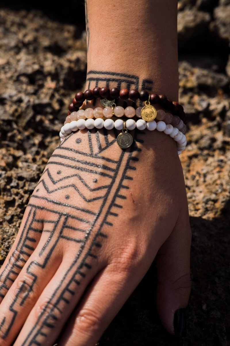 {{product_name}} – MANATĀ natural bracelet