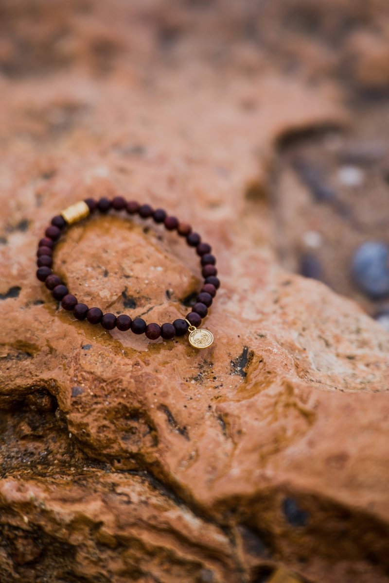 {{product_name}} – MANATĀ natural bracelet